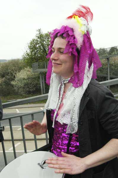 Picture &copy; Peter Marshall, 2004