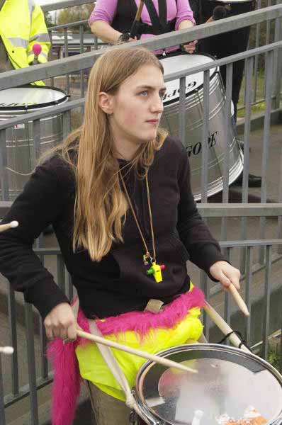 Picture &copy; Peter Marshall, 2004