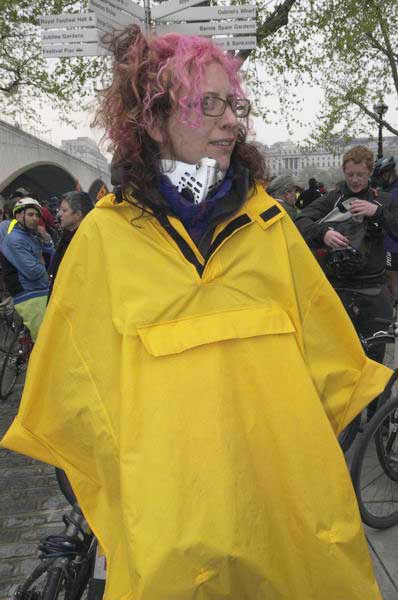 Picture &copy; Peter Marshall, 2004