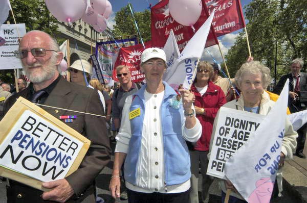 Picture &copy; Peter Marshall, 2004