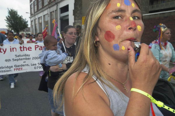 Picture &copy; Peter Marshall, 2004