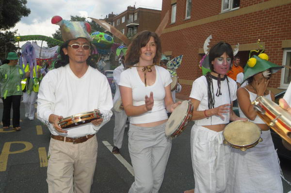 Picture &copy; Peter Marshall, 2004