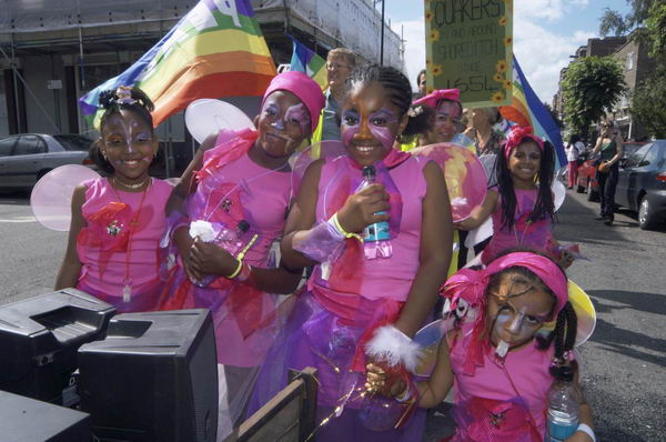 Picture &copy; Peter Marshall, 2004