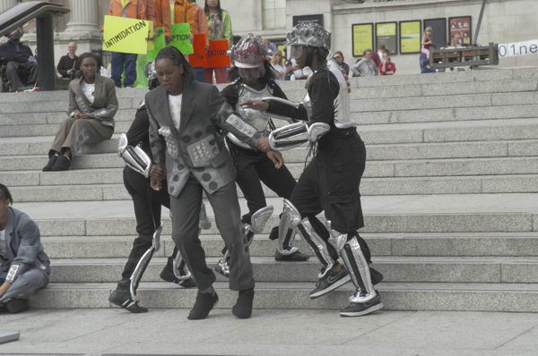 Picture &copy; Peter Marshall, 2004