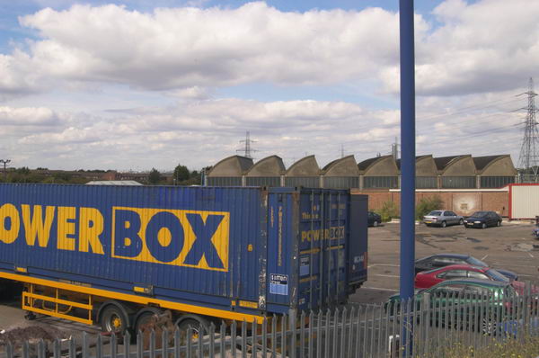 Picture &copy; Peter Marshall, 2004