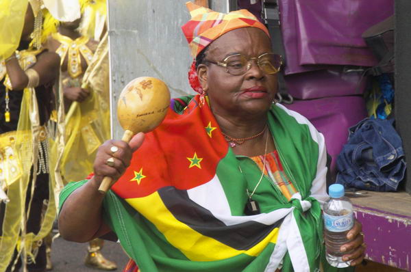 Picture &copy; Peter Marshall, 2004