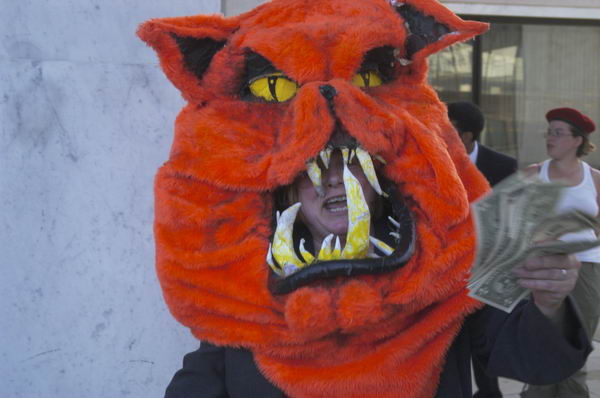 Picture &copy; Peter Marshall, 2004