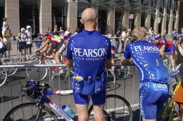 Picture &copy; Peter Marshall, 2004