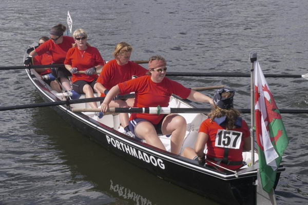 Picture &copy; Peter Marshall, 2004