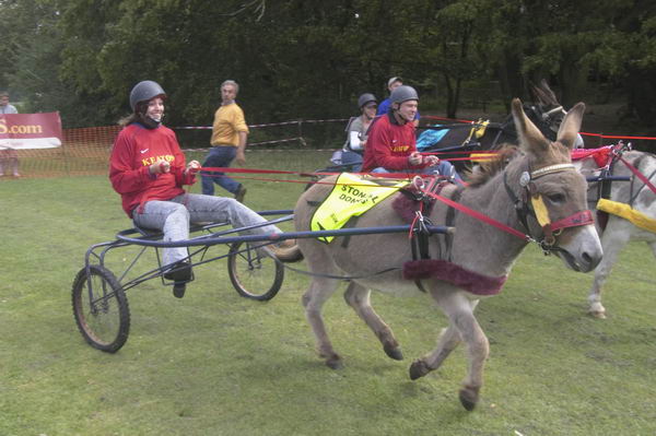 Picture &copy; Peter Marshall, 2004