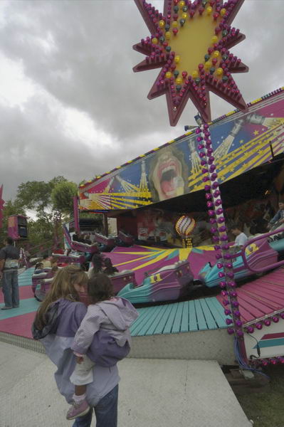 Picture &copy; Peter Marshall, 2004