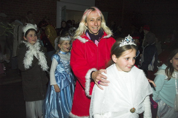 &copy; 2005, Peter Marshall