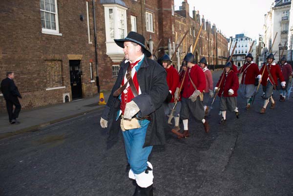 (C) 2006, Peter Marshall: Kings Army Whitehall Parade