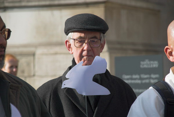 Norman Kember 100 Days Vigil &copy; 2006, Peter Marshall