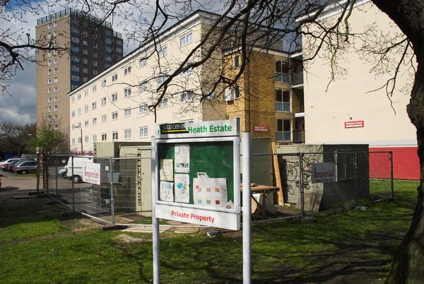 Hounslow &copy; 2006, Peter Marshall