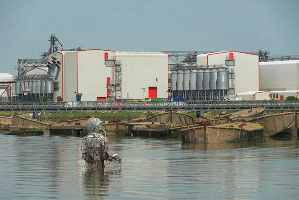 Rainham &copy; 2006, Peter Marshall