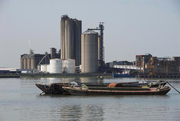 Rainham &copy; 2006, Peter Marshall