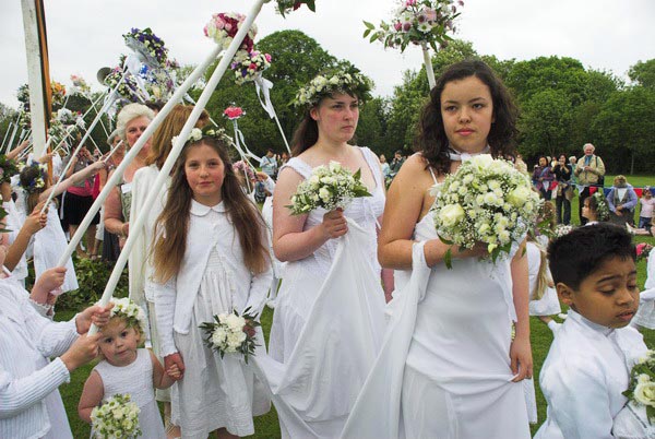 Brentham May Day (C) 2006, Peter Marshall