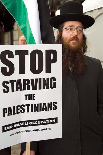 March for Palestine &copy; 2006, Peter Marshall