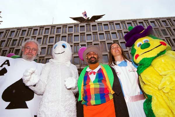 Bush in Wonderland (C) 2006, Peter Marshall