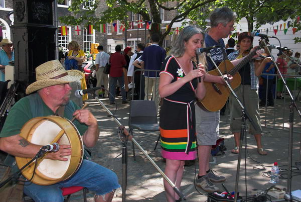 Queen Square Fair &copy; 2006, Peter Marshall