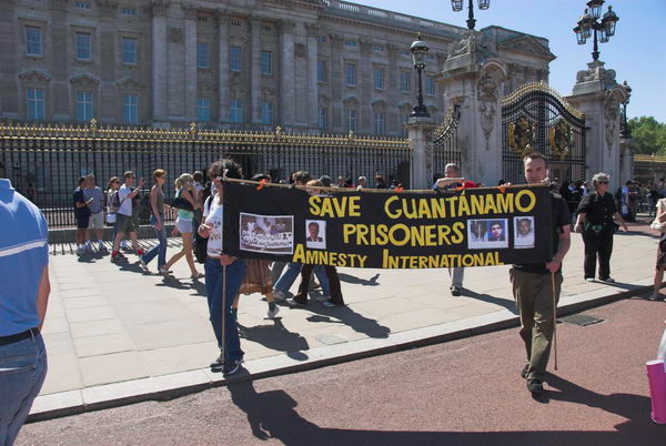 Shut Guantanamo Now &copy; 2006, Peter Marshall