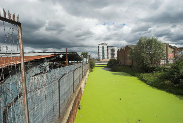 Lea Navigation, Stratford &copy; 2006, Peter Marshall