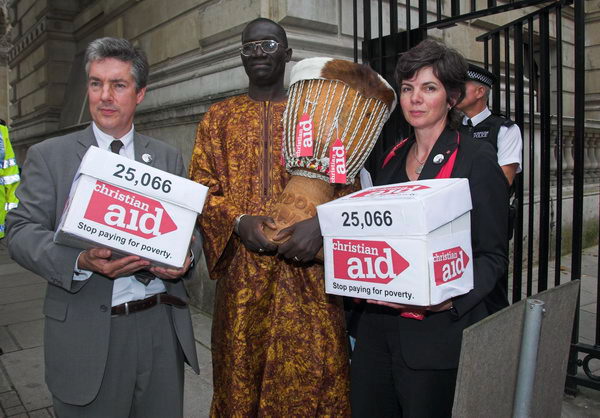 �Christian Aid Trade Justice March &copy; 2006, Peter Marshall