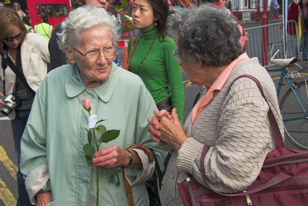 Surbiton Festival (C) Peter Marshall, 2006