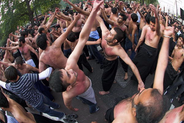 Martydom of Ali commemeration &copy; Peter Marshall, 2006