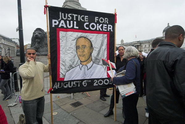 Protest Against Deaths in Custody &copy; Peter Marshall, 2006