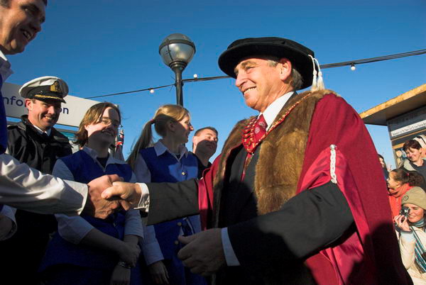 Bankside Frost Fair &copy; Peter Marshall, 2006