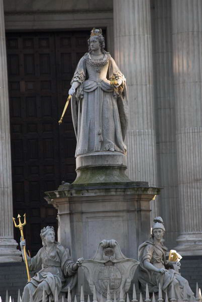 Bankside Frost Fair &copy; Peter Marshall, 2006