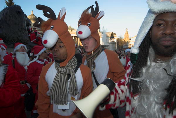 Santacon &copy; Peter Marshall, 2006
