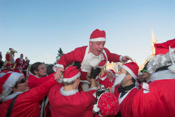 Santacon &copy; Peter Marshall, 2006