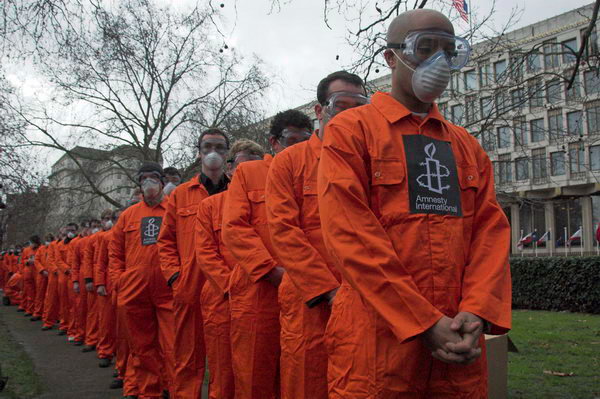 Amnesty 'Close Guantanamo' demo, US Embassy, London &copy; Peter Marshall, 2007