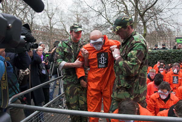 Amnesty 'Close Guantanamo' demo, US Embassy, London &copy; Peter Marshall, 2007