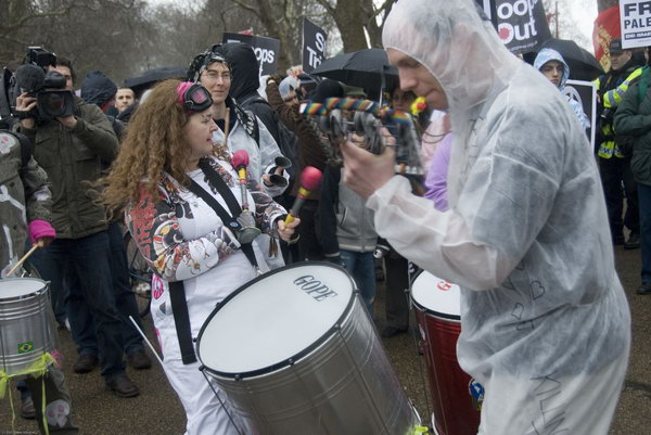 Stop Trident, Troops out of Iraq &copy; 2007, Peter Marshall