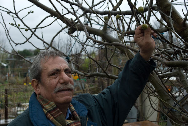 Manor Gardens Allotments Meeting &copy; 2007, Peter Marshall