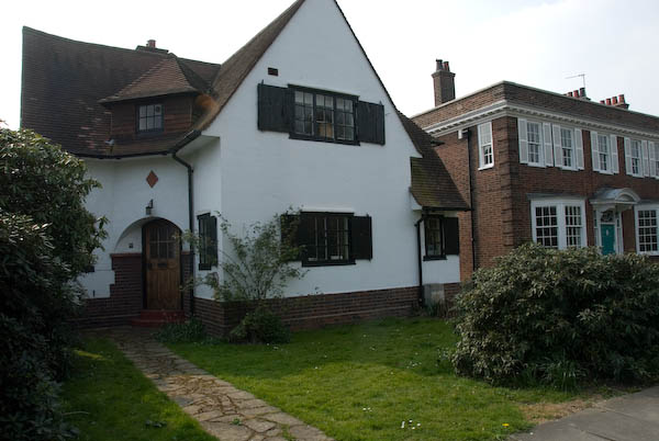 Gidea Park &copy; 2007, Peter Marshall