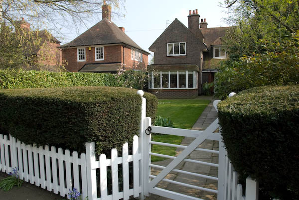 Gidea Park &copy; 2007, Peter Marshall