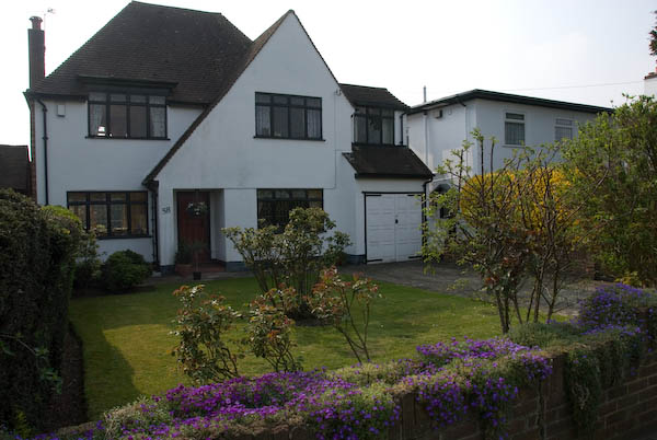 Gidea Park &copy; 2007, Peter Marshall