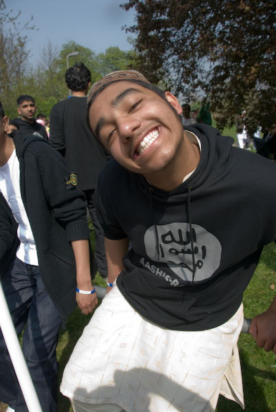 Milad &copy; 2007, Peter Marshall