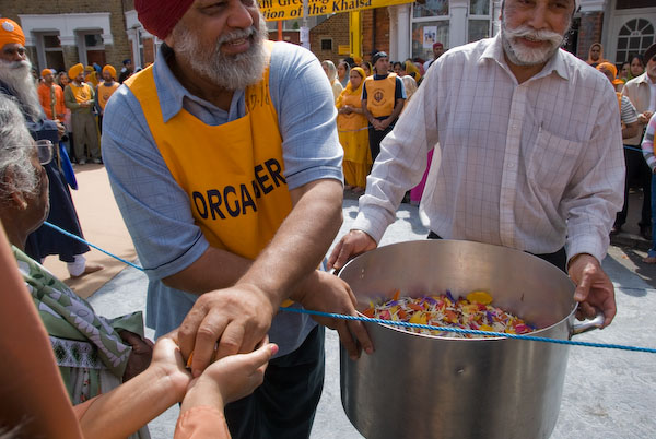 Vaisakhi - East Ham (C) 2007, Peter Marshall