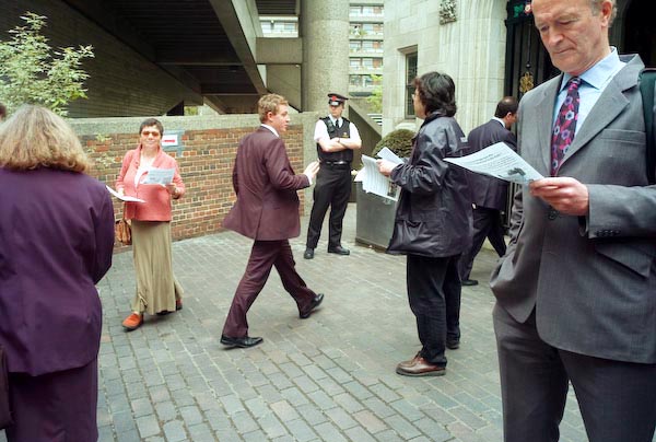 Friends of Queen's Market (C) 2007, Peter Marshall