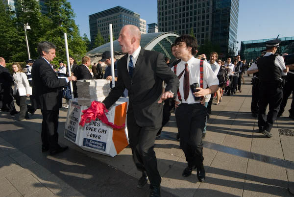 Mayday Suited & Booted - Space Hijackers &copy; 2007, Peter Marshall