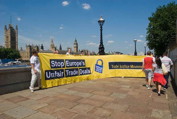 The World Can't Wait &copy; 2007, Peter Marshall